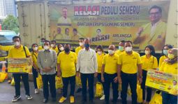 Relasi Airlangga Bawa Bantuan Ribuan Sembako untuk Korban Erupsi Gunung Semeru - JPNN.com