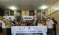 Salurkan Puluhan Juta Rupiah Untuk Korban Terdampak COVID-19 - JPNN.com