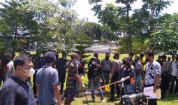 Prarekonstruksi Pembunuhan Ibu dan Bayi di Kupang, Ada Fakta soal Linggis - JPNN.com