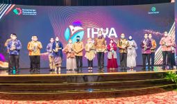 Garudafood Meraih Indonesia Halal Industry Award 2021 dari Kemenperin - JPNN.com