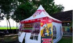 SiCepat Ekspres Salurkan Bantuan Kepada Warga Erupsi Gunung Semeru - JPNN.com