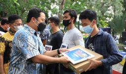 Wali Kota Tangerang Serahkan Hadiah bagi Pemenang Lomba Foto Rally Nasional - JPNN.com