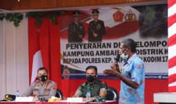 Sejumlah Anggota Kelompok Kriminal Bersenjata di Papua Menyerahkan Diri - JPNN.com