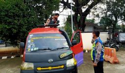 Angkot di Bekasi Diamankan Polisi Karena Hal Konyol - JPNN.com