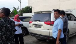 Kaca Mobil Pajero Sport Pecah, Uang Rp 240 Juta Raib Digondol Pelaku - JPNN.com