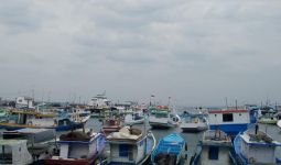 Cuaca Ekstrem, Sejumlah Nelayan Kupang Berhenti Melaut - JPNN.com