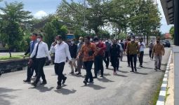 Edy Rahmayadi Siap-Siap, Coki Aritonang ke Polda Dikawal Puluhan Pengacara, Lihat Tuh - JPNN.com