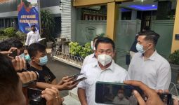 Dilaporkan Luhut Binsar, Haris Azhar 2 Kali Minta Penundaan Pemeriksaan, Kombes Auliansyah Buka Suara - JPNN.com