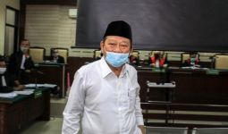 Mantan Bupati Sidoarjo Saiful Ilah Bebas dari Penjara  - JPNN.com