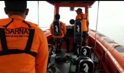 Sampan Terbalik, 7 Orang Tenggelam di Sungai Batang Lubuh, 4 Korban Hilang - JPNN.com