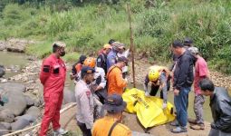 4 Hari Hanyut di Sungai Cisadane, Rizki Ramadhan Ditemukan Tewas - JPNN.com