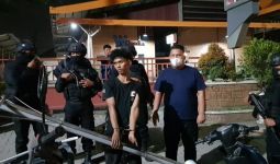 Tengah malam, Bobby Nasution Ikut Amankan Maling Bersama Warga, Tuh Lihat - JPNN.com