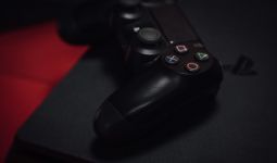 Sony Kembali Produksi Konsol PS4, Jumlahnya Wow - JPNN.com