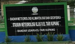 Waspada Hujan Disertai Petir dan Angin Kencang di Sejumlah Wilayah NTT - JPNN.com