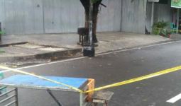 Koper Hitam di Jalan Sunu Makassar Bikin Gempar, Sengaja Ditinggalkan Oleh Seseorang - JPNN.com