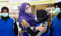 Saniatul Lativa Salurkan Bantuan TKM ke Jambi, Sebegini Nilainya - JPNN.com