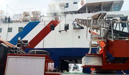 Kapal Penumpang Rute Samarinda-Parepare Terbakar, Begini Kondisi Penumpangnya - JPNN.com