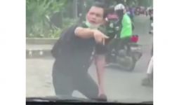 Video Viral Aksi Pelaku Kejahatan Modus Tabrak Lari, Anda Kenal? - JPNN.com