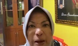 Dorce Gamalama Buka Suara Setelah Keinginannya Dimakamkan Sebagai Perempuan Menuai Kritik - JPNN.com