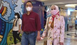 Ferry Irawan jadi Tersangka KDRT, Elma Theana Beri Dukungan  - JPNN.com