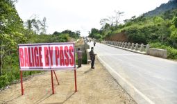 Lihat Itu, Jalan Balige Bypass yang Diresmikan Presiden Jokowi - JPNN.com