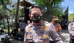Pelaku Pengeroyokan WN Ukraina di Bali Mengaku dari Interpol, Irjen Putu Jayan Bilang Begini - JPNN.com