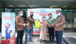 SGM Eksplor dan Apotek K-24 Salurkan Donasi 500 Paket Nutrisi di 5 Kota - JPNN.com