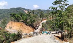 Konflik Desa Wadas, Luqman Ingatkan Keputusan Muktamar NU, Haram Merampas Tanah Rakyat - JPNN.com