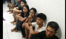 Sarang Prostitusi Digerebek, Ada Wanita yang Bertarif Rp 300 Ribu hingga Rp 1 Juta - JPNN.com