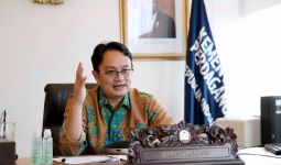 Kritikan Wamendag Jerry Sambuaga untuk OJK, Telak Banget - JPNN.com