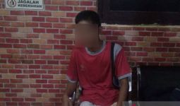 Kepergok Berbuat Dosa di Asrama Santri, Remaja Ini Ditangkap Polisi - JPNN.com