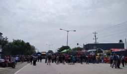 Ada Demo, Jalan Lingkar Selatan Kudus Lumpuh - JPNN.com