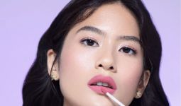 Memecah Bias di Balik Warna Makeup, Perempuan Harus Berani Tampil Beda - JPNN.com