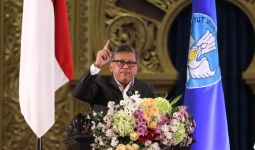 Hasto Tegaskan Komitmen PDIP, Kader Banteng Sebaiknya Menyimak - JPNN.com