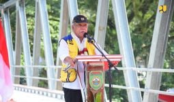 Menteri Basuki Sebut BBWS Sumatra VIII Saat Peresmian Jembatan Air Lontar - JPNN.com
