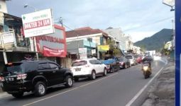 Viral Kabar Warga Meninggal Terjebak Macet di Puncak Bogor, AKBP Iman Bilang Begini - JPNN.com