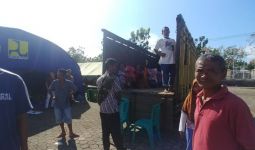 Korban Gempa Pasaman Barat Tinggalkan Lokasi Pengungsian - JPNN.com