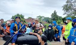 Banjir Besar di Kota Serang Banten - JPNN.com