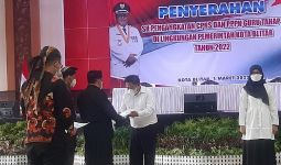 SK PPPK & CPNS Akhirnya Resmi di Tangan, Berapa Besaran Gajinya? - JPNN.com