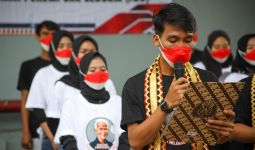Jaga Kebersihan Lingkungan, Ganjar Milenial Lampung Bangun Gardu Rakyat - JPNN.com