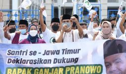 Santri di Jatim Deklarasi Dukungan untuk Ganjar Pranowo Maju di Pilpres 2024 - JPNN.com