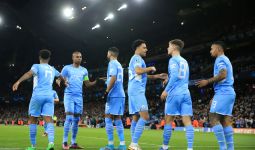 Man City vs Sporting CP: Tak Bikin Gol atau Assist, Fernandinho Tetap Ukir Rekor Fantastis - JPNN.com