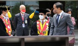 Mendampingi Jokowi, Ganjar Pranowo: UNS Sudah Menjadi Gerbong Besar Toleransi - JPNN.com
