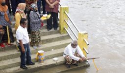 Ada Ritual Pengambilan Air & Tanah untuk Kendi Nusantara Bareng Pak Jokowi - JPNN.com