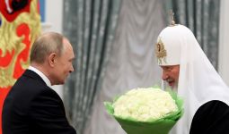 Putin Bawa Misi Menyatukan Gereja Lewat Serbuan Rusia ke Ukraina? - JPNN.com