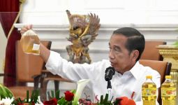 Jokowi Yakin Mafia Minyak Goreng Masih Bermain - JPNN.com