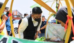 Bobby Nasution Merasakan Panas sampai di Ubun-Ubun, Lantas Berjalan Mendekati Azizah - JPNN.com