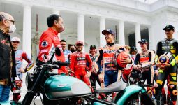 Pamerkan Motor Andalan ke Marc Marquez Cs, Jokowi: Tidak Sekeren Milik Kalian, Tetapi.. - JPNN.com