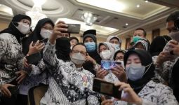 Kabar Gembira dari Pak Anies untuk Guru Honorer Swasta dan PAUD DKI Jakarta  - JPNN.com