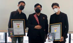 Selamat! Onix Fragrance x Bimo PD Raih Penghargaan MURI - JPNN.com